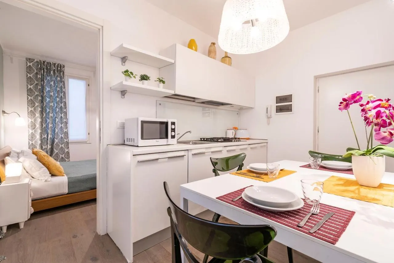 베니스 Cipriani Frari Canal View 아파트